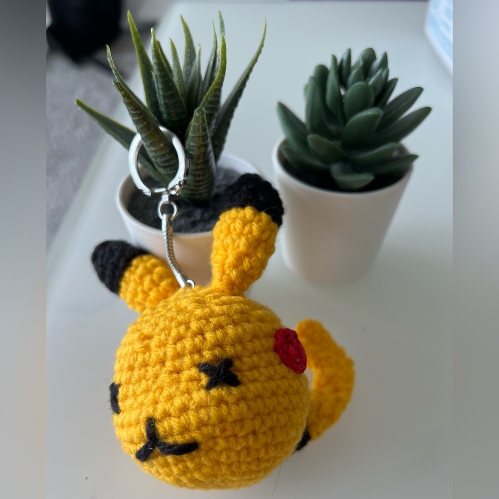 Pikachu Pokémon keychain - keyring Handmade Crochet